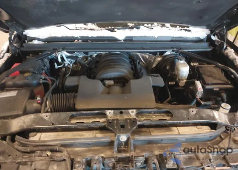 2017 Chevrolet Suburban Lt z USA, uszkodzony, nr VIN 1GNSKHKC1HR300962